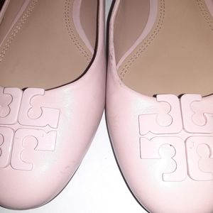 Tory Burch flats¹